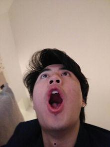 吃瓜剪辑背景,揭秘吃瓜剪辑背后的娱乐真相